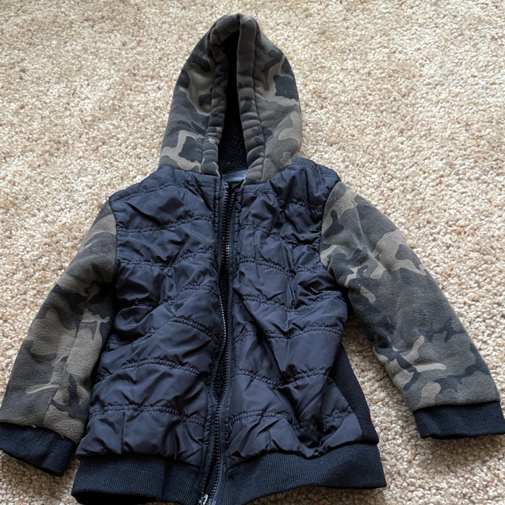 Camouflage Hooded Jacket